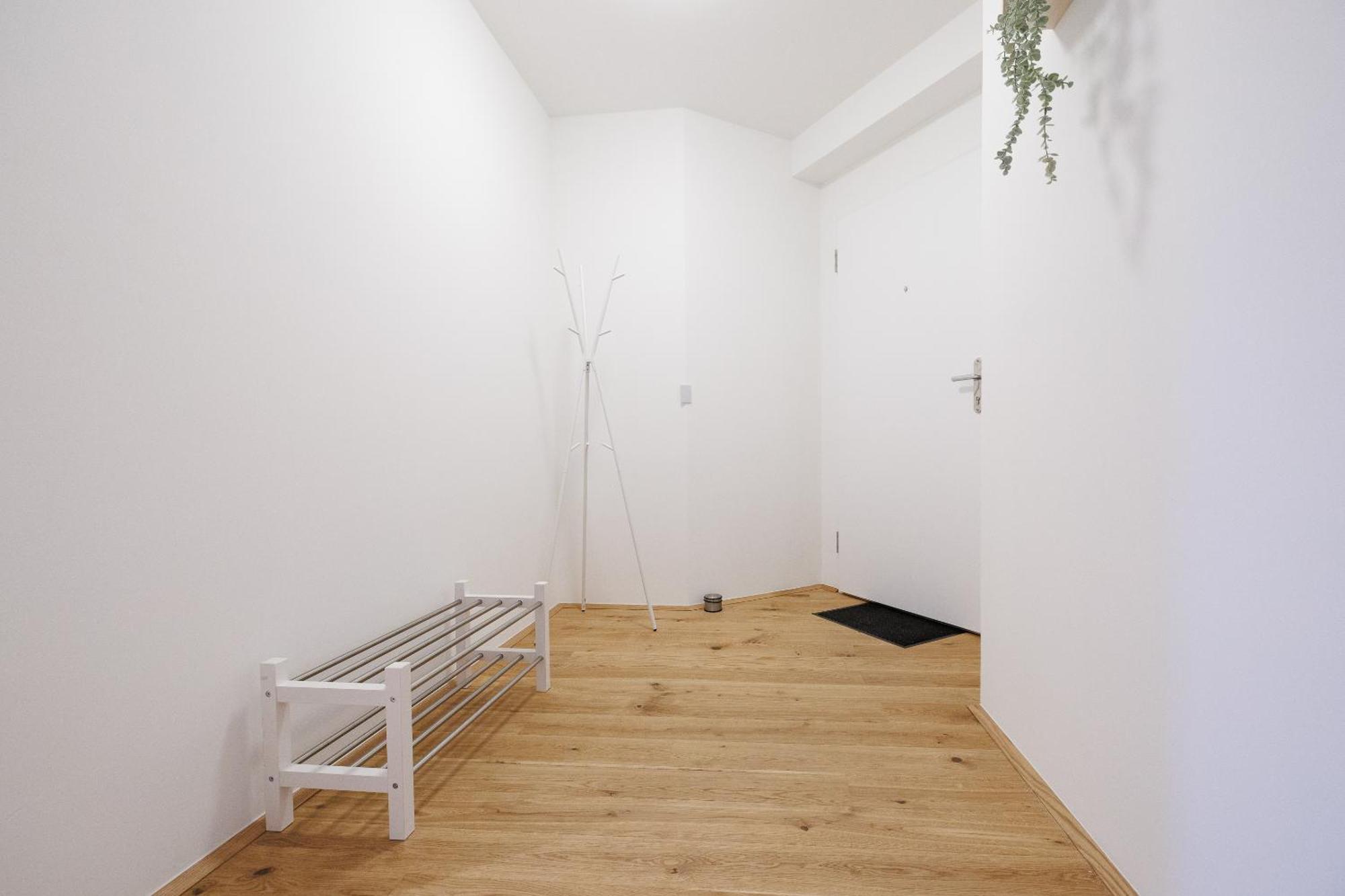Symphony Apartments 40 - Modern Loft With Terrace And Grill In Central Location Vienna Esterno foto