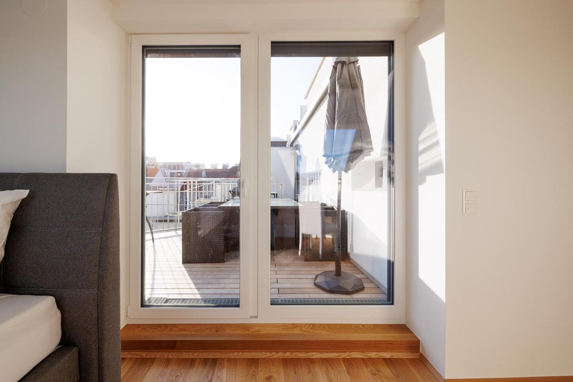 Symphony Apartments 40 - Modern Loft With Terrace And Grill In Central Location Vienna Esterno foto